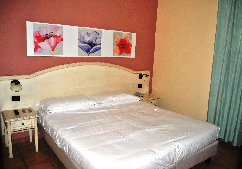 Hotel Sextum Bientina エクステリア 写真